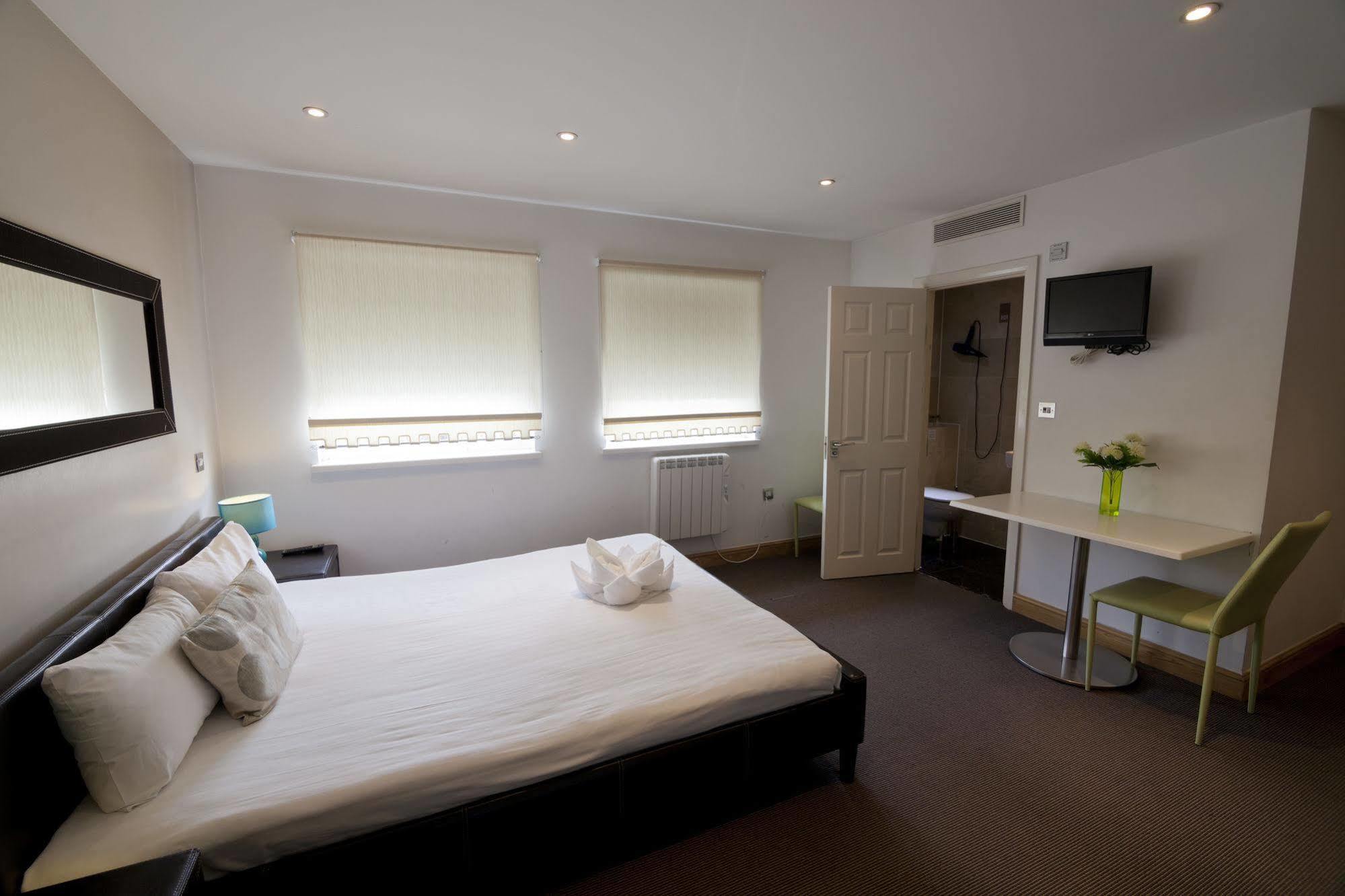 West End Lane II Aparthotel London Ngoại thất bức ảnh